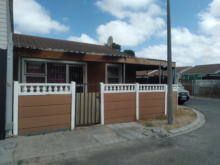 2 Bedroom Property for Sale in Ruyterwacht Western Cape